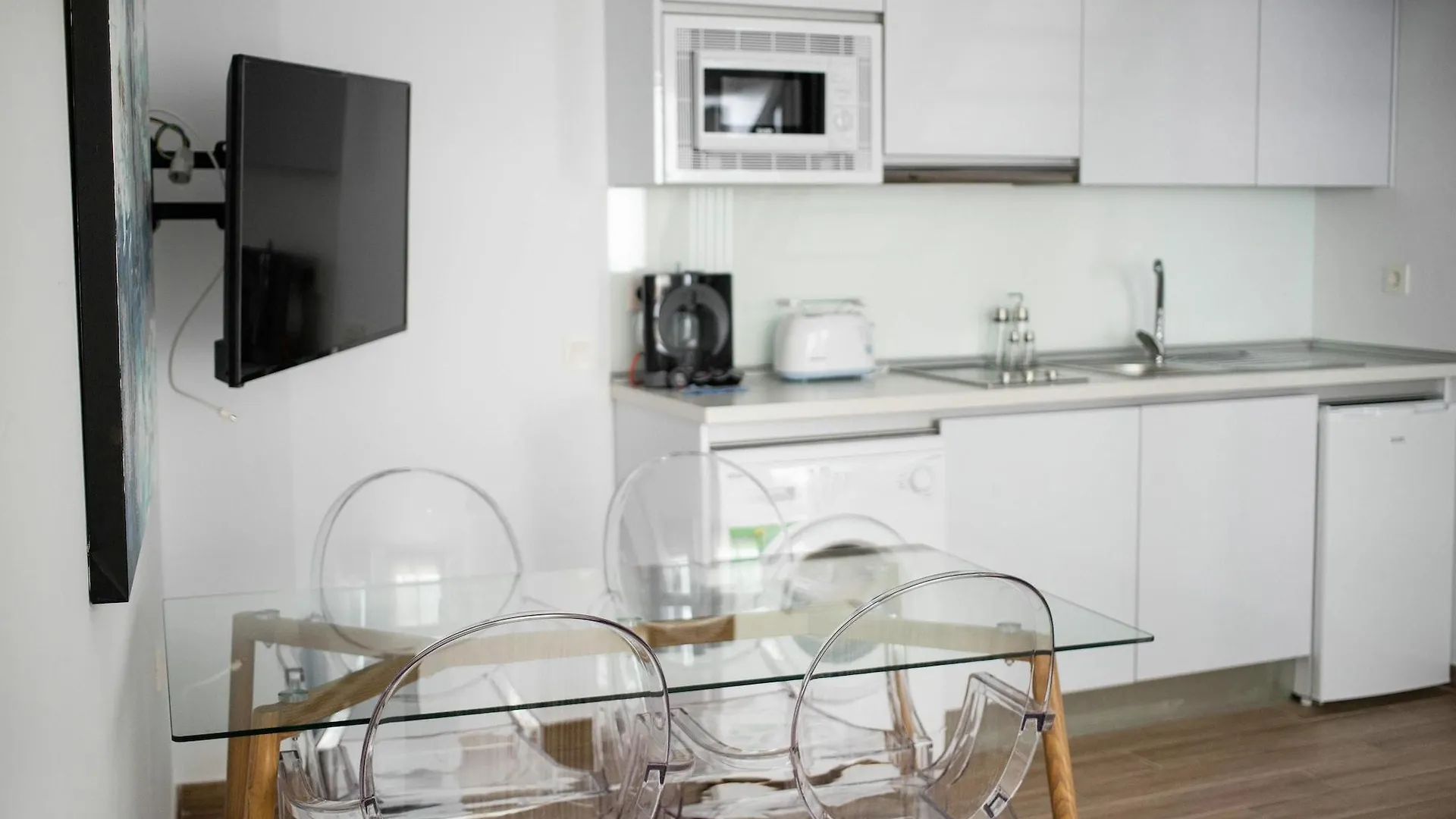 Feelathome Martires Apartments Malaga