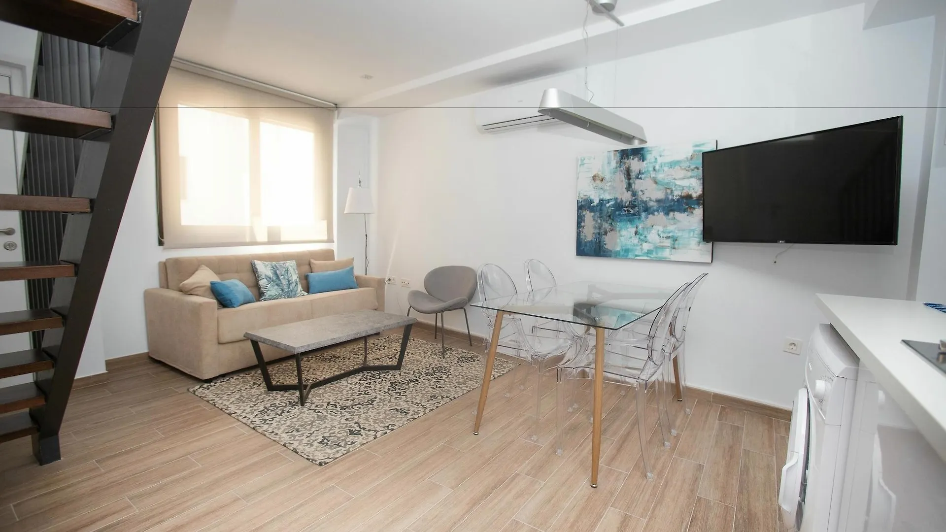Feelathome Martires Apartments Malaga