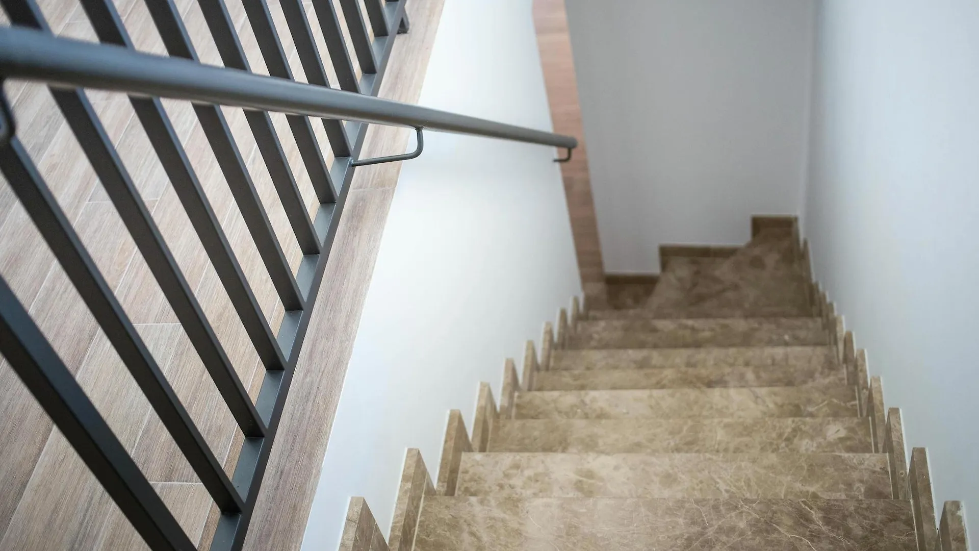 Feelathome Martires Apartments Malaga