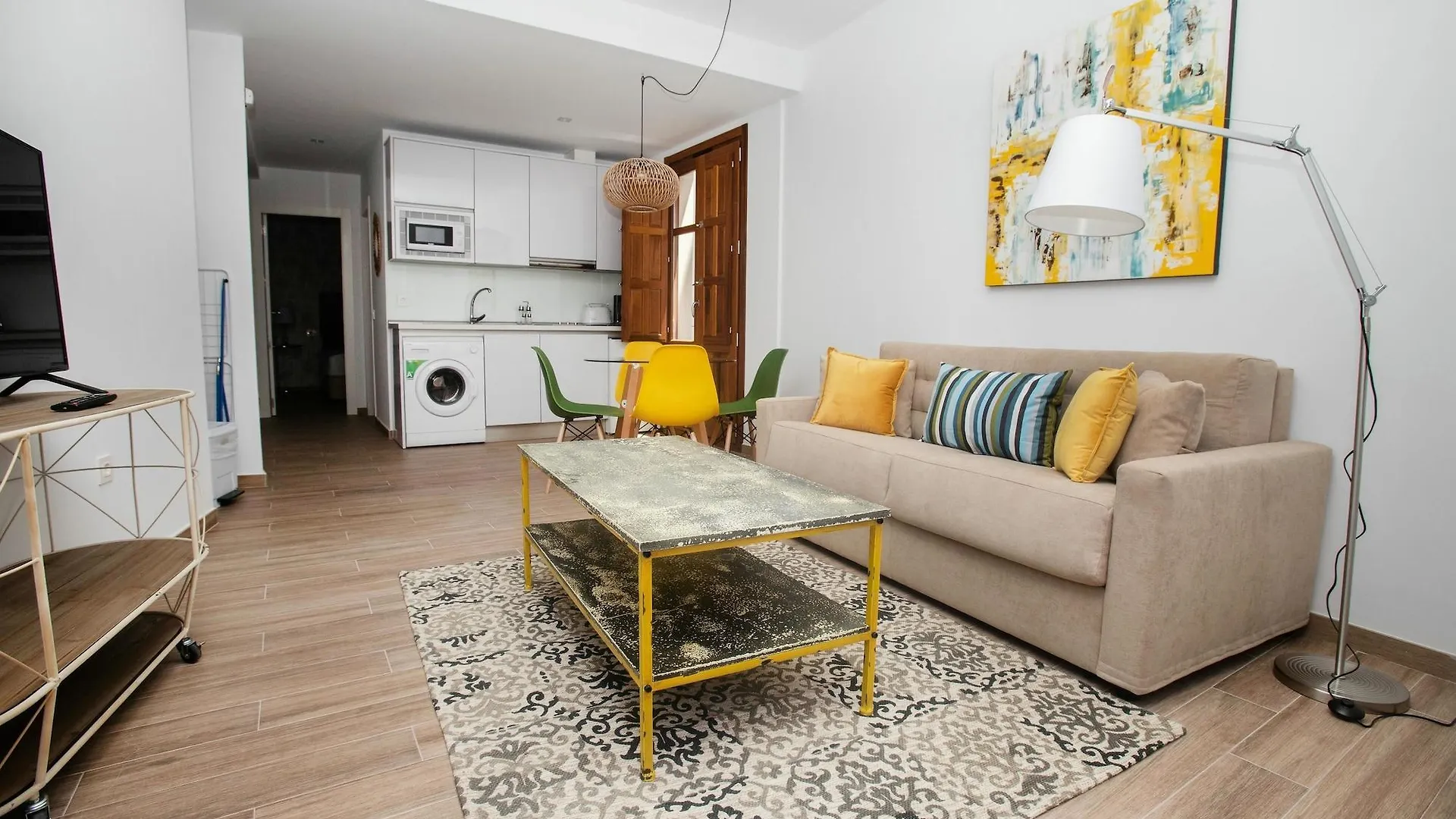 Feelathome Martires Apartments Malaga