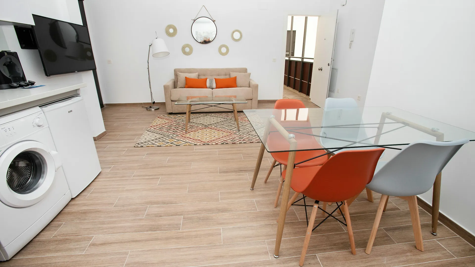 Feelathome Martires Apartments Malaga