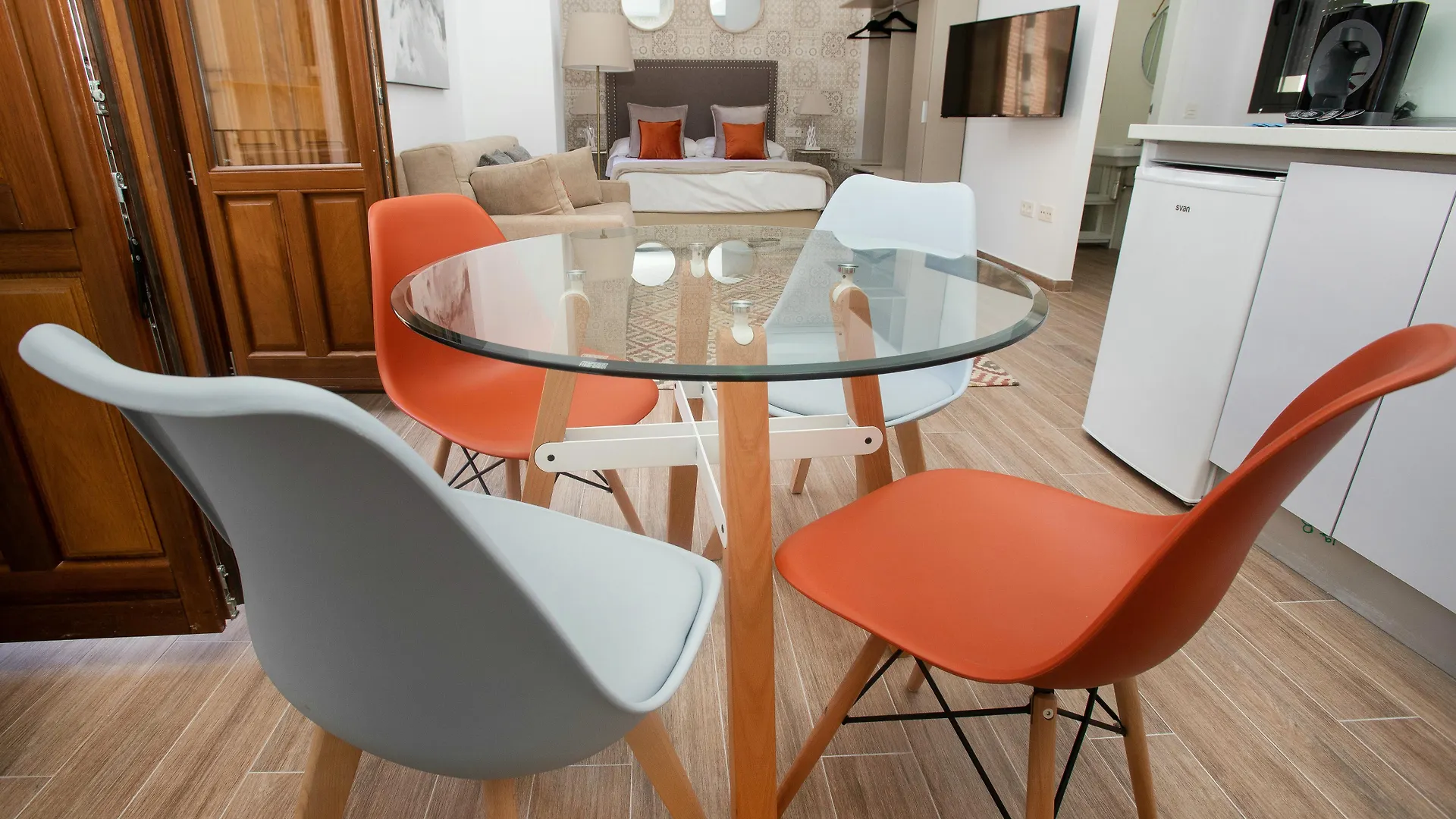 Feelathome Martires Apartments Malaga 0*,  Spain