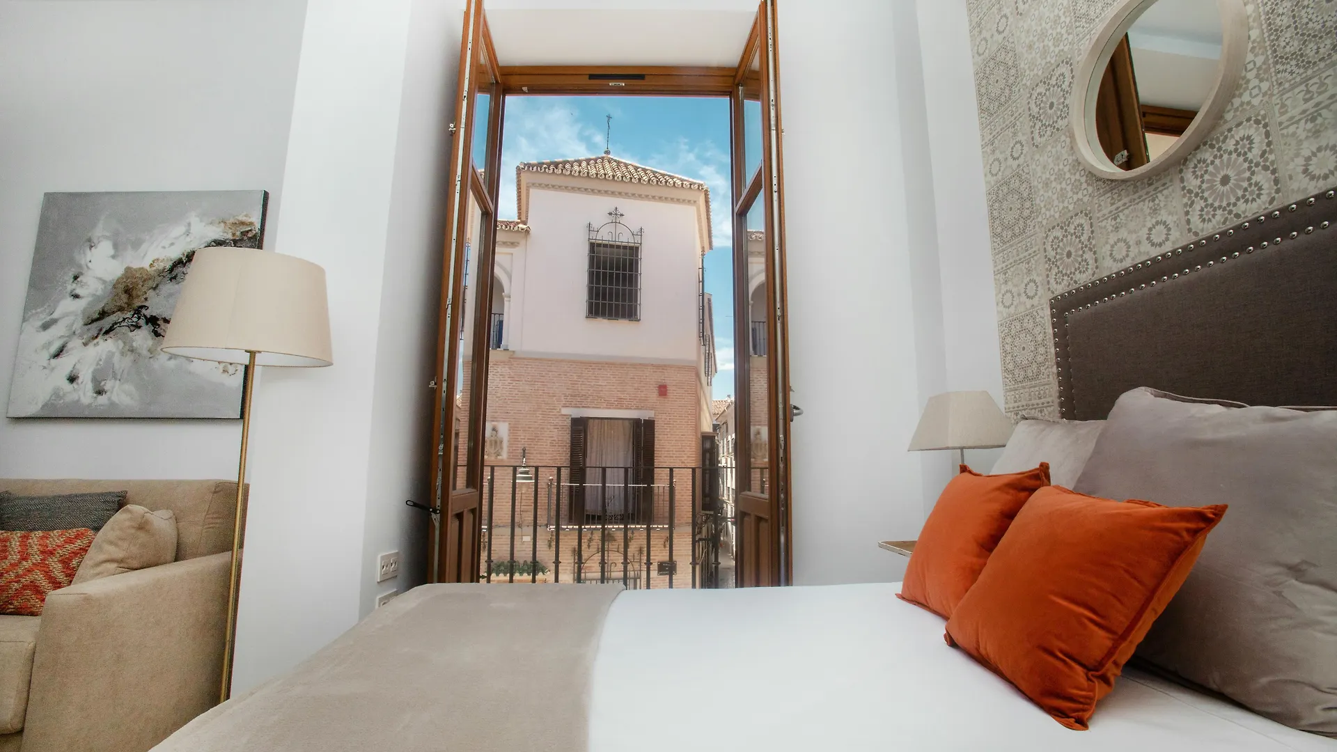 Feelathome Martires Apartments Malaga