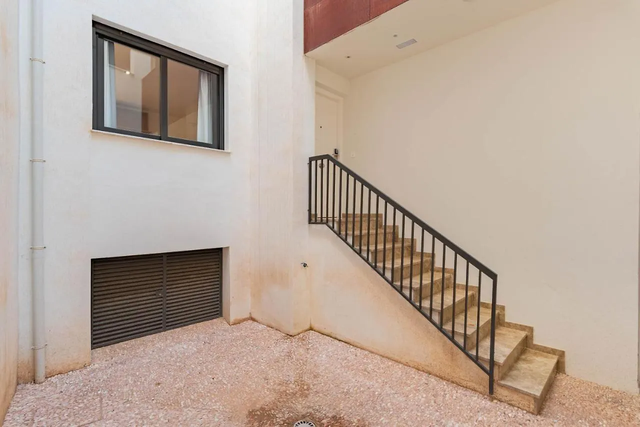 Feelathome Martires Apartments Malaga